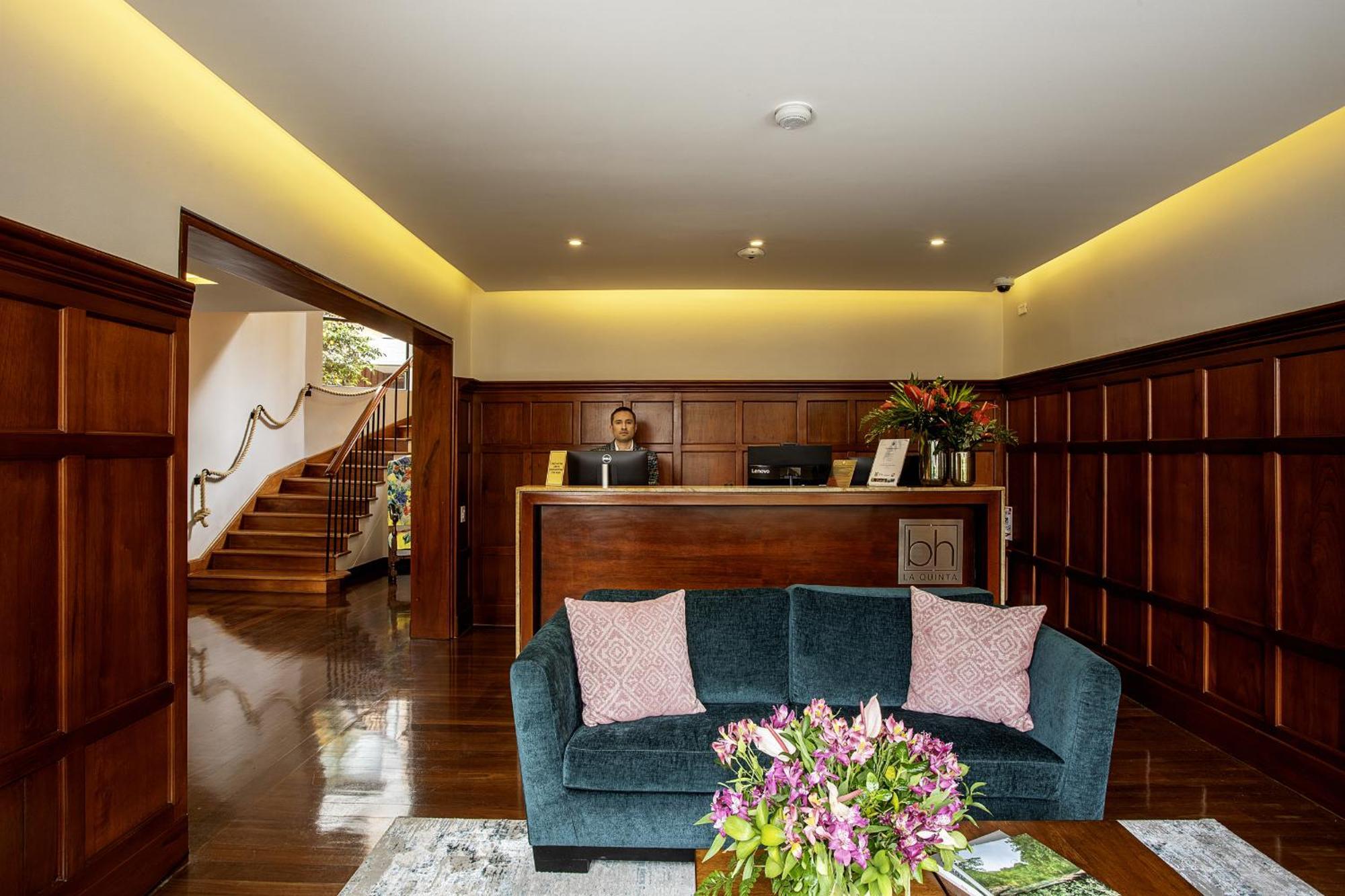 Hotel Bh La Quinta Богота Екстериор снимка