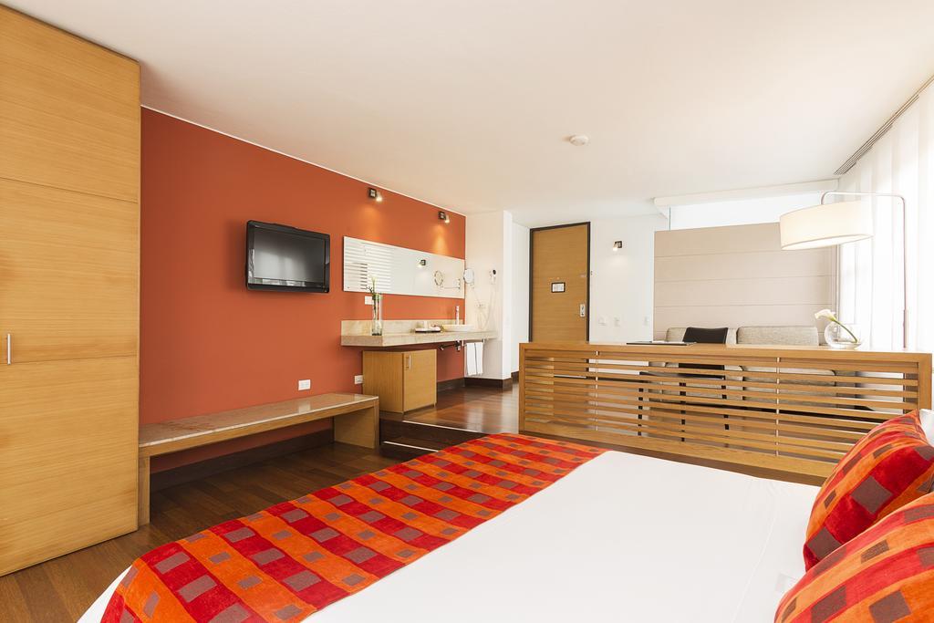 Hotel Bh La Quinta Богота Екстериор снимка